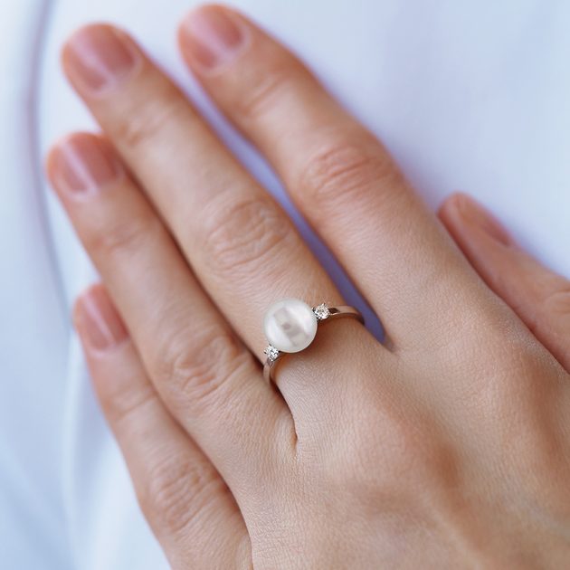 Golden Pearl & Diamond Clara Ring