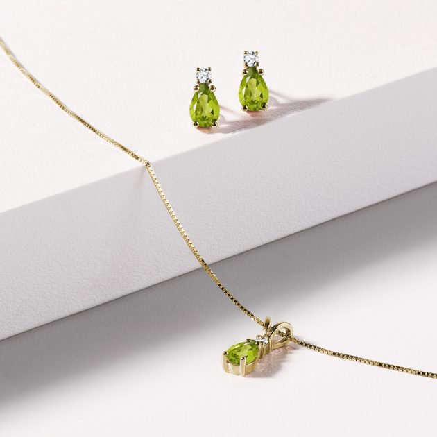 Olivine and diamond earrings in yellow gold