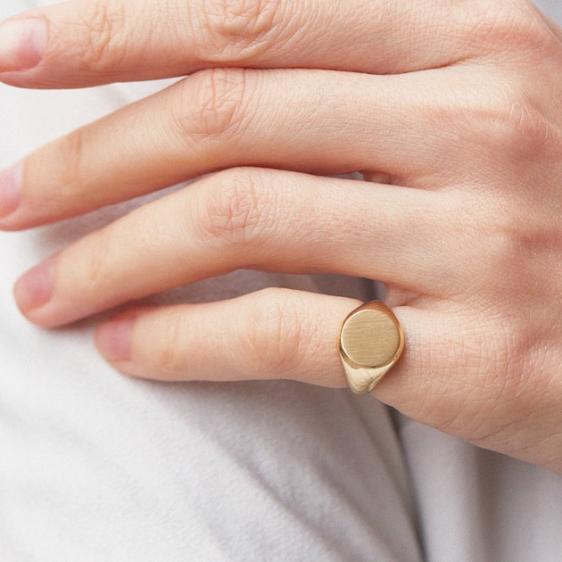 Pečatný prsteň zo žltého zlata | KLENOTA