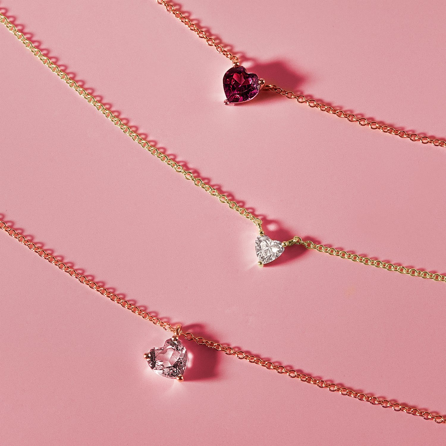 Náhrdelníky s drahokamy ve tvaru srdce KLENOTA