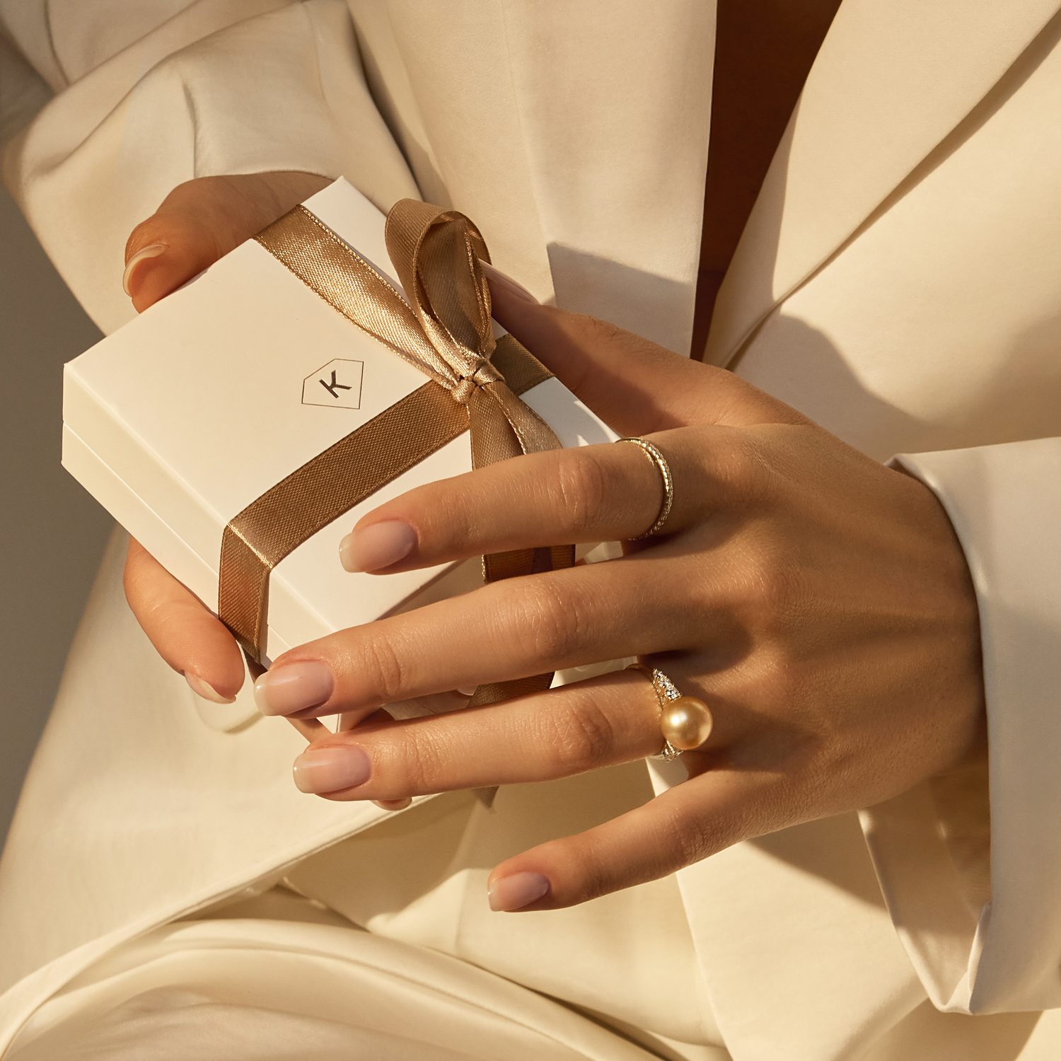 Luxusní visací náušnice s lab grown diamanty KLENOTA