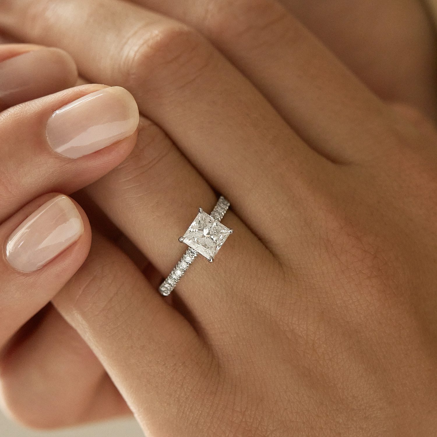 Diamantring mit Morganit in Roségold - KLENOTA