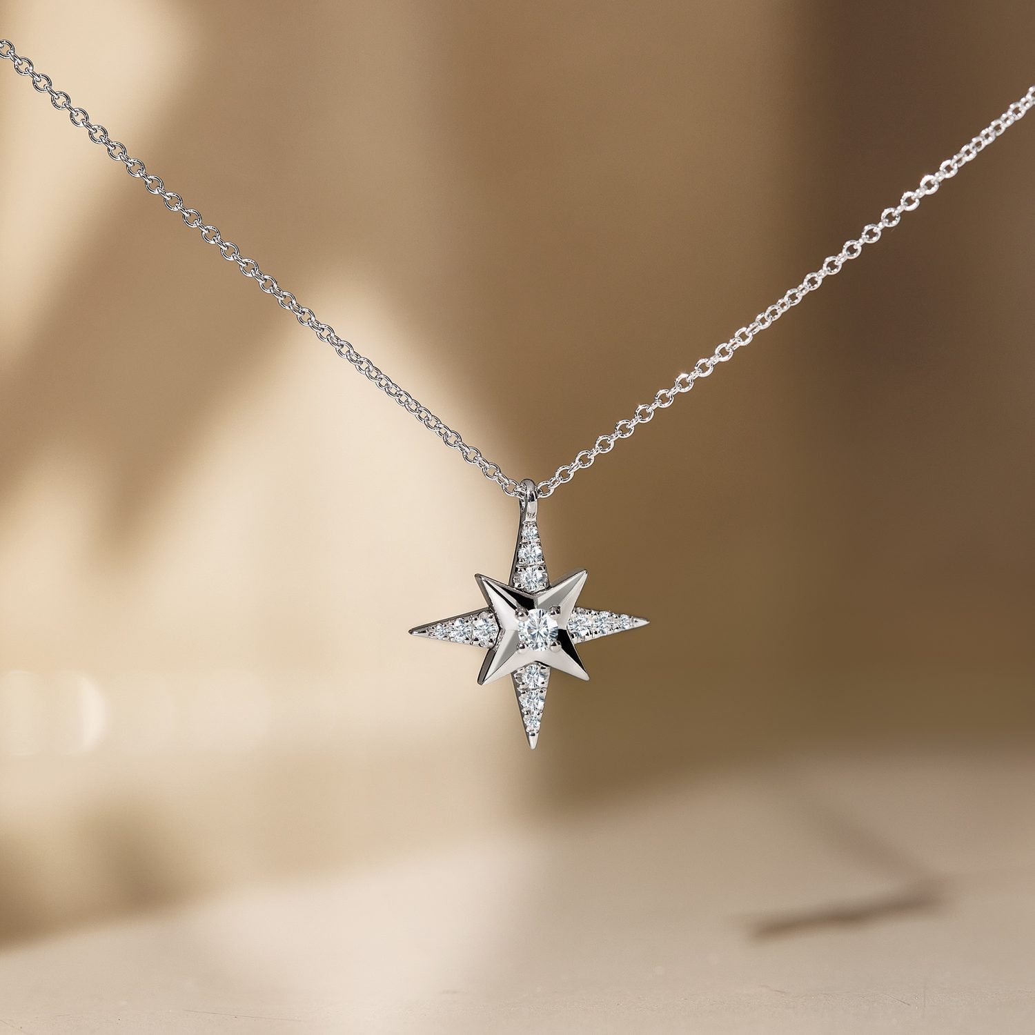 diamond pendant Polaris in white gold - KLENOTA