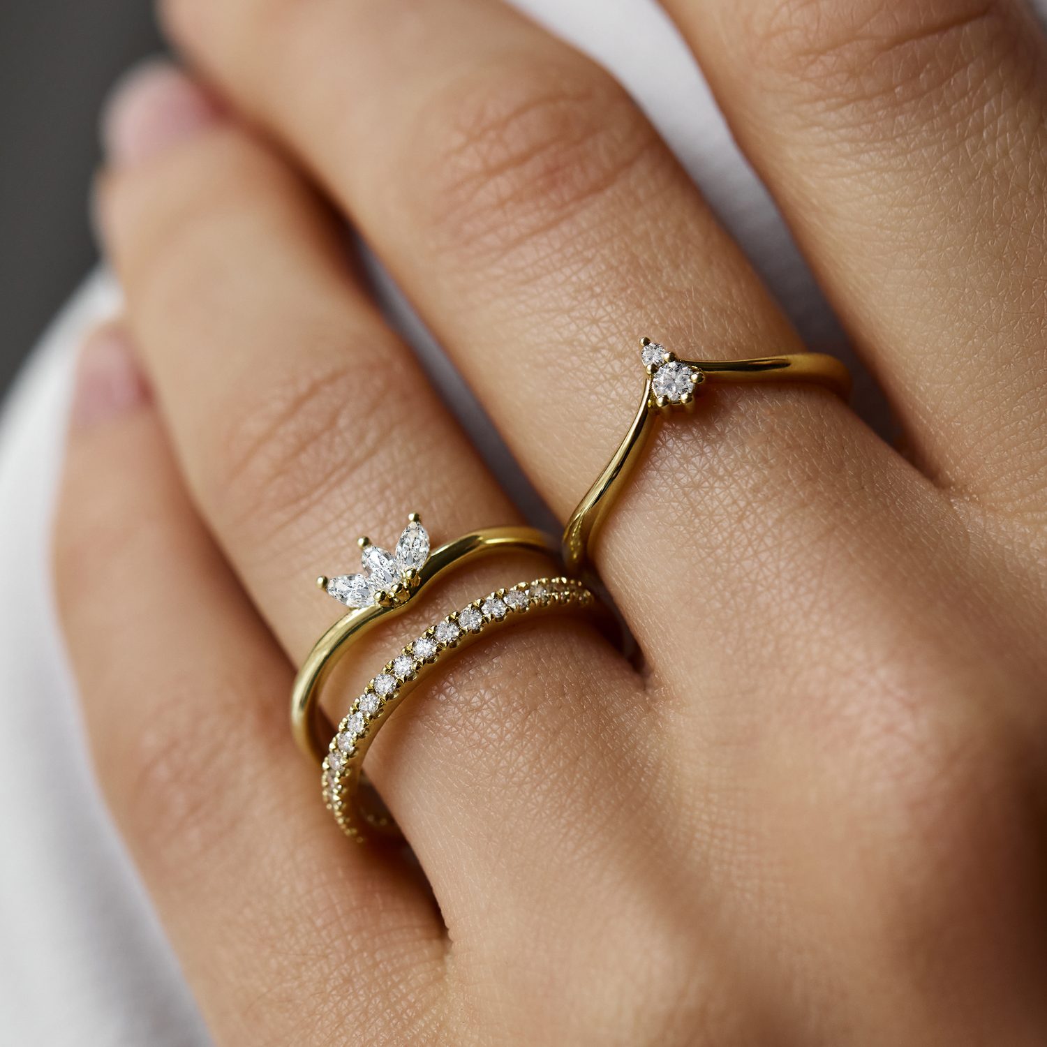 Diamantring mit Diamant im Marquise-Schliff aus Weißgold - KLENOTA
