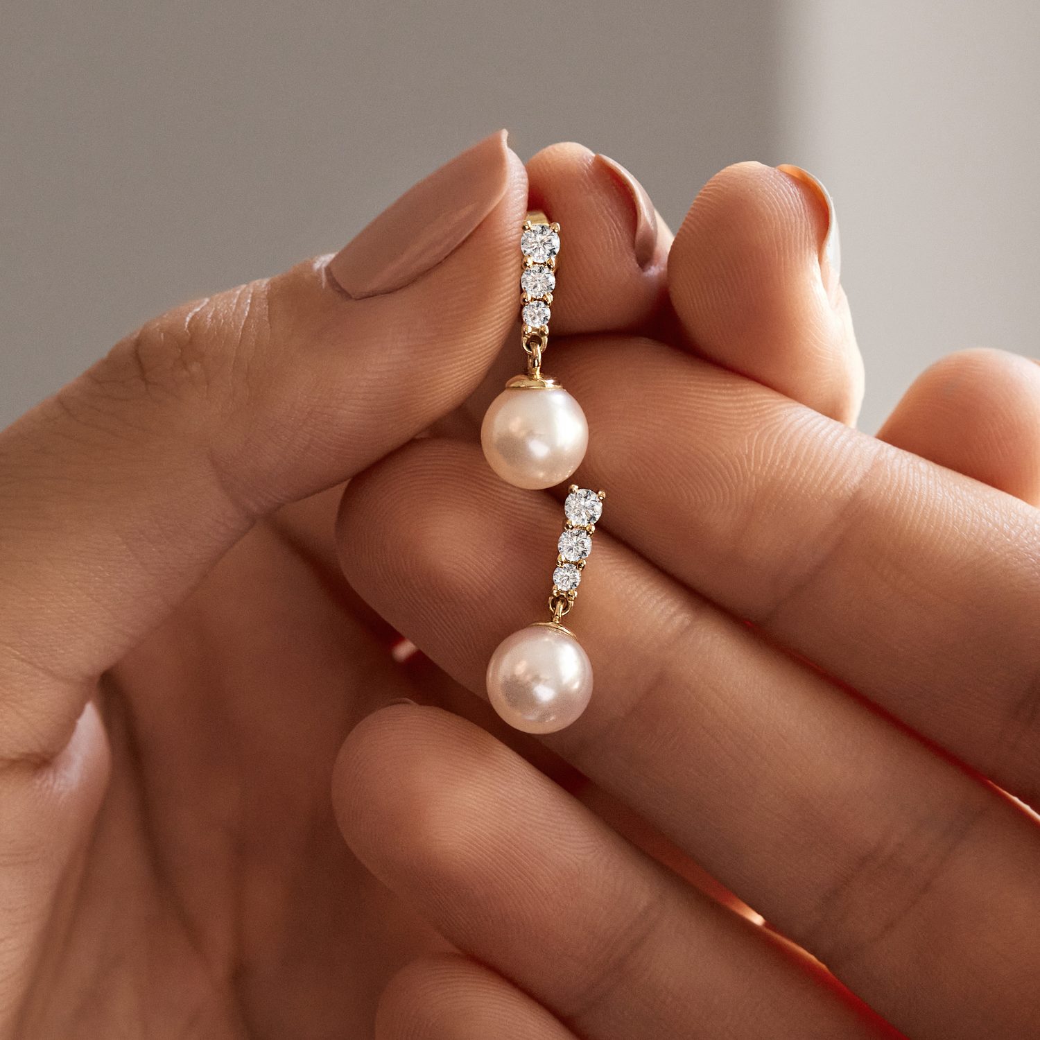 Snubní sada KLENOTA ve žlutém zlatě a eternity designu