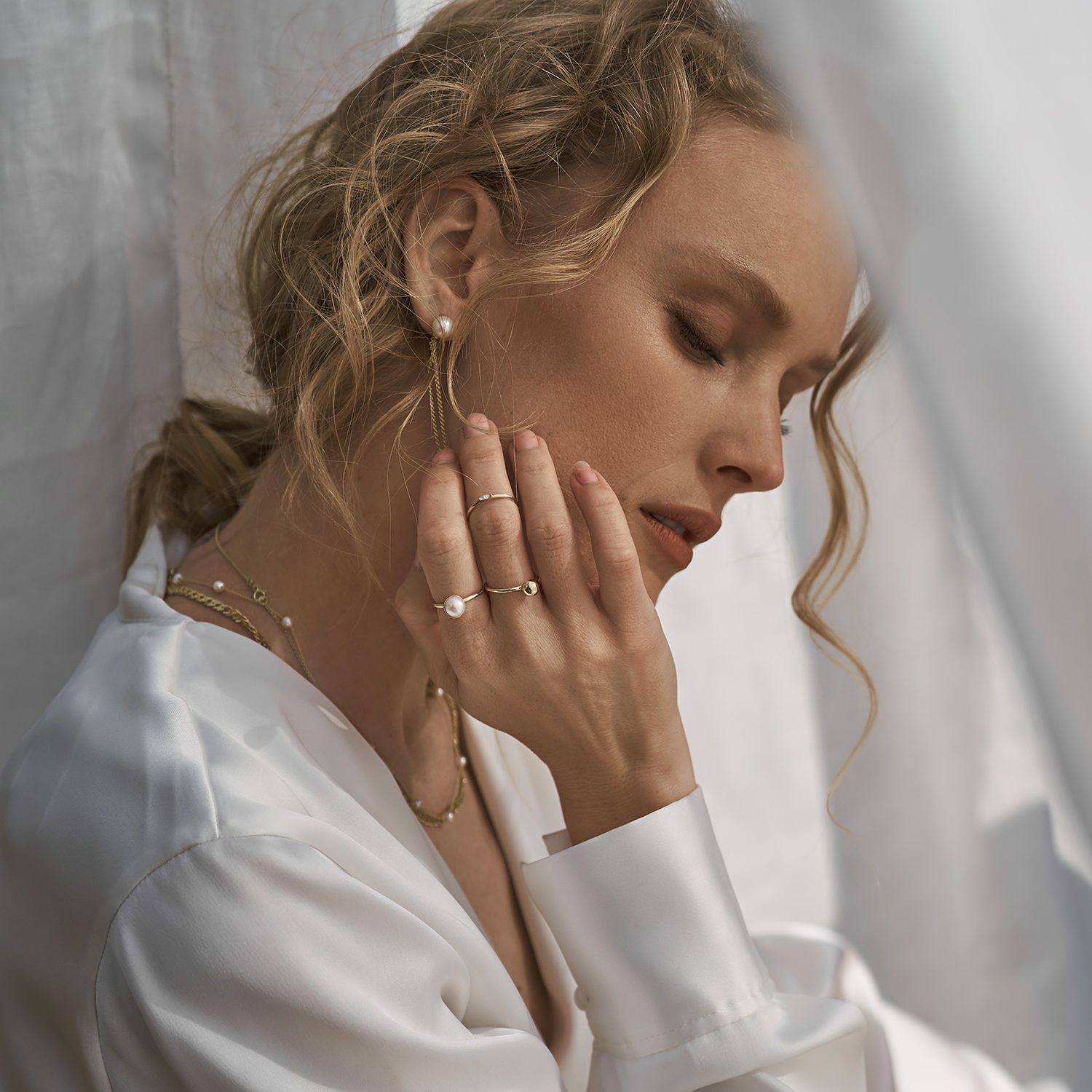 Perlenschmuck aus 14k Gelbgold- KLENOTA