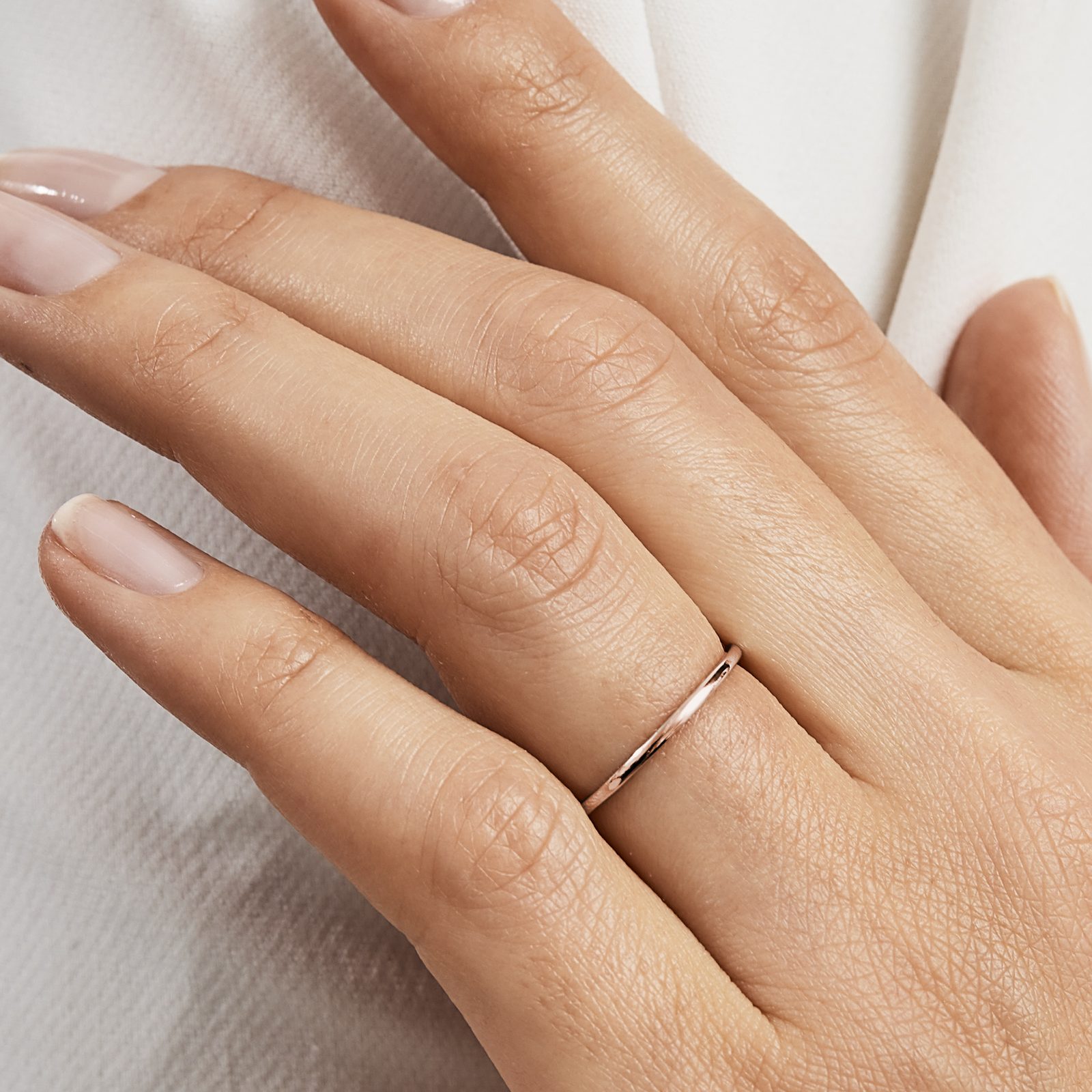 HONEYCAT Thin Spike Band Ring - Gold, Rose Gold, Or Silver, Minimalist Stackable Ring (2.5mm)