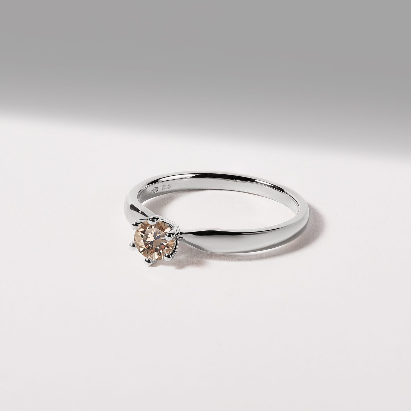 Champagne Diamond Engagement Ring in White Gold | KLENOTA