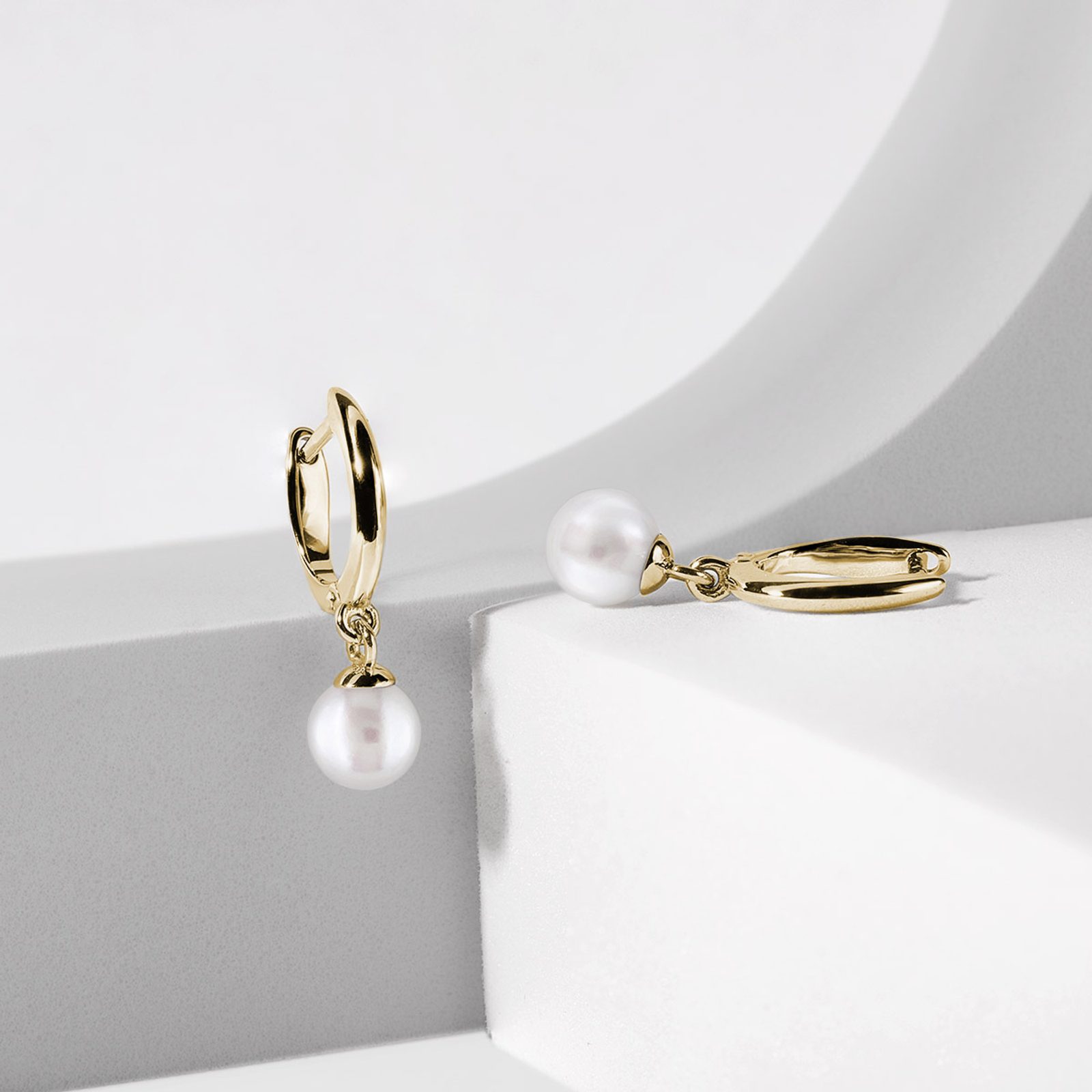 イヤリング TATIANA Mignon Etoile pearl hoop earrings EC1685 MUSINSA公式 | TATIANA Mignon Etoile pearl hoop earrings_EC1685