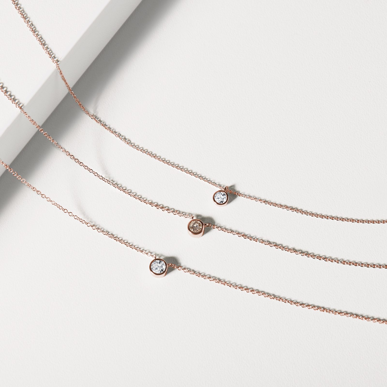 Necklace in Rose Gold with Champagne Diamond | KLENOTA
