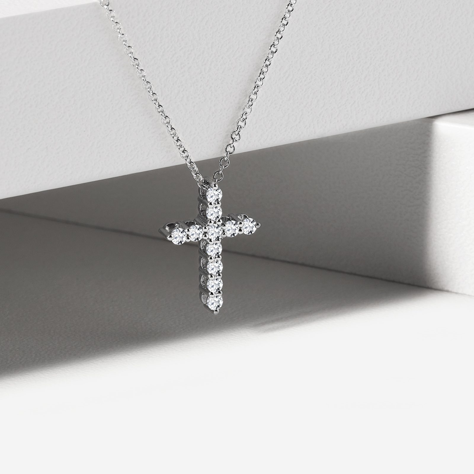 Diamond Cross Necklace in White Gold | KLENOTA