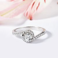GALLERY: unique KLENOTA engagement rings