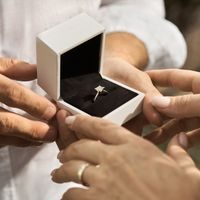 GALLERY: unique KLENOTA engagement rings