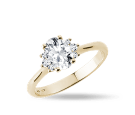 Zásnubní prsteny s více diamanty