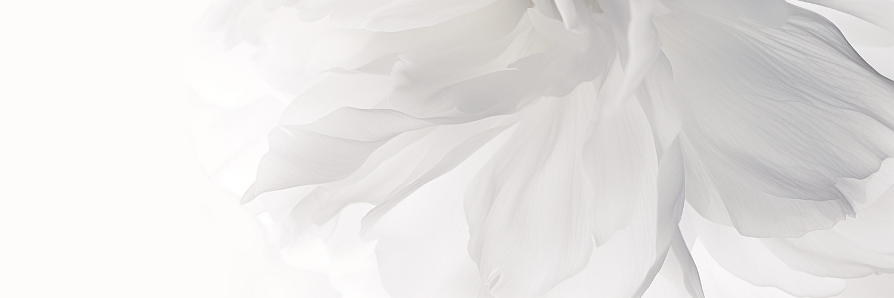 Naszyjniki z laboratoryjnymi diamentami