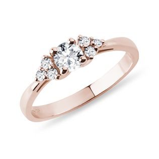 ELEGANT ROSE GOLD RING DECORATED WITH WHITE DIAMONDS - DIAMOND ENGAGEMENT RINGS - ENGAGEMENT RINGS