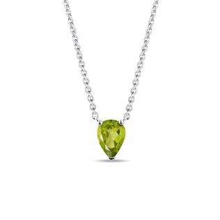 Olivine necklace in white gold