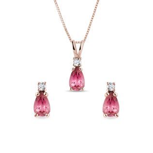 ENSEMBLE DE BIJOUX EN OR ROSE AVEC TOURMALINES - PARURES DE BIJOUX - BIJOUX KLENOTA