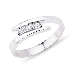 Ring mit Diamant aus Weißgold
