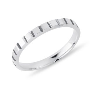 MODERNÝ DÁMSKY PRSTEŇ Z BIELEHO ZLATA V LESKU - PRSTENE BIELE ZLATO - PRSTENE