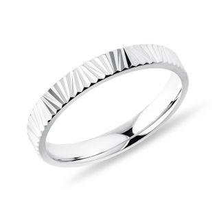 DÁMSKY PRSTEŇ S GRAVÍROVANÍM V BIELOM ZLATE - PRSTENE BIELE ZLATO - PRSTENE