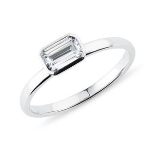 Emerald cut moissanite ring in white gold