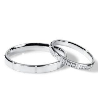 SET AUS RINGEN MIT DIAMANTEN UND GRAVUR IN WEISSGOLD - WEISSGOLDENE TRAURINGE IM SET - TRAURINGE