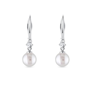 BOUCLES D'OREILLES EN OR BLANC SERTIES DE PERLES ET DE BRILLANTS - BOUCLES D'OREILLES EN PERLES - PERLES