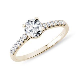 BAGUE DE FIANÇAILLES EN OR AVEC DIAMANT 0,5 CARAT - BAGUES DE FIANÇAILLES ORNÉES DE DIAMANTS - BAGUES DE FIANÇAILLES