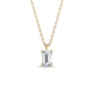 NÁHRDELNÍK S DIAMANTEM EMERALD CUT VE ŽLUTÉM ZLATĚ - NÁHRDELNÍKY S DIAMANTY - NÁHRDELNÍKY