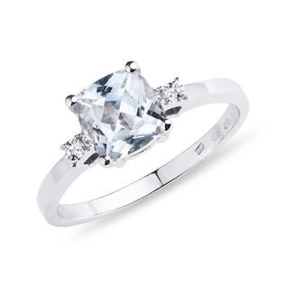 AQUAMARINE AND DIAMOND RING IN WHITE GOLD - AQUAMARINE RINGS - RINGS