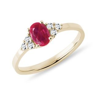 BAGUE EN OR JAUNE AVEC RUBIS ET DIAMANTS - BAGUES EN RUBIS - BAGUES