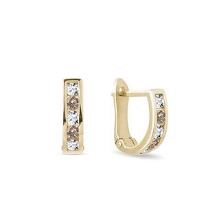 BOUCLES D'OREILLES HUGGIE EN OR AVEC DIAMANTS CHAMPAGNE ET CLAIRS - BOUCLES D'OREILLES EN DIAMANT - BOUCLES D'OREILLES