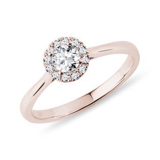 Bague de fiançailles en or rose avec diamant taille brillant