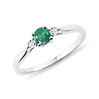 EMERALD AND DIAMOND RING IN WHITE GOLD - EMERALD RINGS - RINGS