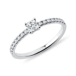 PRINCESS CUT DIAMOND RING IN WHITE GOLD - ENGAGEMENT DIAMOND RINGS - ENGAGEMENT RINGS