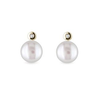 PEARL AND BEZEL CUT DIAMOND EARRINGS IN GOLD - PEARL EARRINGS - PEARL JEWELRY