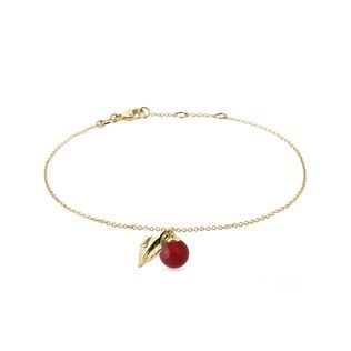 Carnelian and leaf ornament bracelet in yellow gold