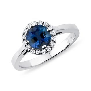 Sapphire and diamond halo ring in white gold