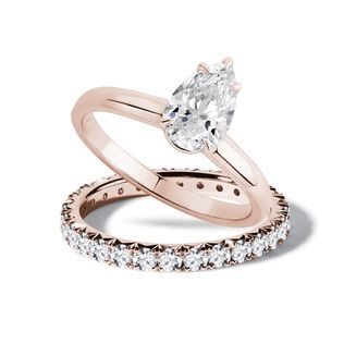 Zestaw pierścionek i obrączka z laboratoryjnymi i naturalnymi diamentami w różowym złocie