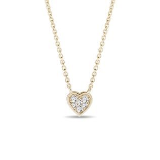 Heart-shaped diamond pendant in yellow gold