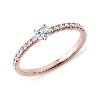 BAGUE D'OR ROSE AVEC DIAMANT CENTRAL TAILLE CŒUR - BAGUES DE FIANÇAILLES EN DIAMANT - BAGUES DE FIANÇAILLES