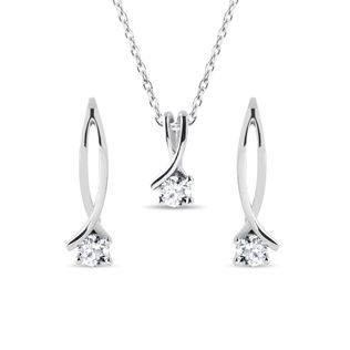 DIAMANTSET MIT SCHLEIFENMOTIV AUS WEISSGOLD - SCHMUCK-SETS - SCHMUCK