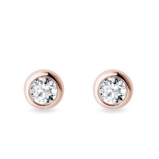 BOUCLES D'OREILLES EN OR ROSE 14CT AVEC UN DIAMANTS 0.7CT - PUCES D'OREILLES EN DIAMANT - BOUCLES D'OREILLES