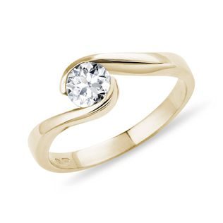 UNIQUE GOLD RING WITH A DIAMOND - SOLITAIRE ENGAGEMENT RINGS - ENGAGEMENT RINGS