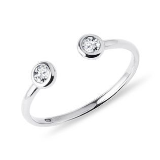 BAGUE OUVERTE EN OR BLANC ET DEUX DIAMANTS - BAGUES EN DIAMANT - BAGUES