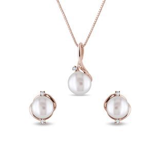 PERLEN-SCHMUCKSET MIT BRILLANTEN IN ROSÉGOLD - PERLENSCHMUCK SETS - PERLEN