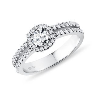 Luxusný diamantový prsteň z bieleho 14 kt zlata
