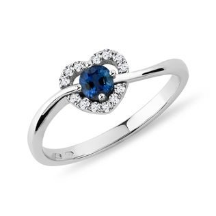 Sapphire and diamond heart ring in white gold