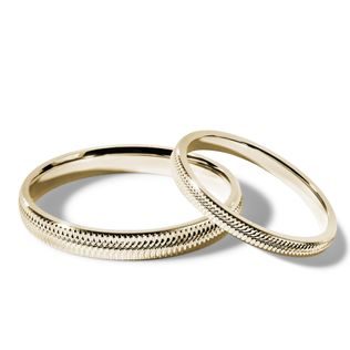 WEDDING RINGS WITH DELICATE ENGRAVING IN YELLOW GOLD - YELLOW GOLD WEDDING SETS - WEDDING RINGS